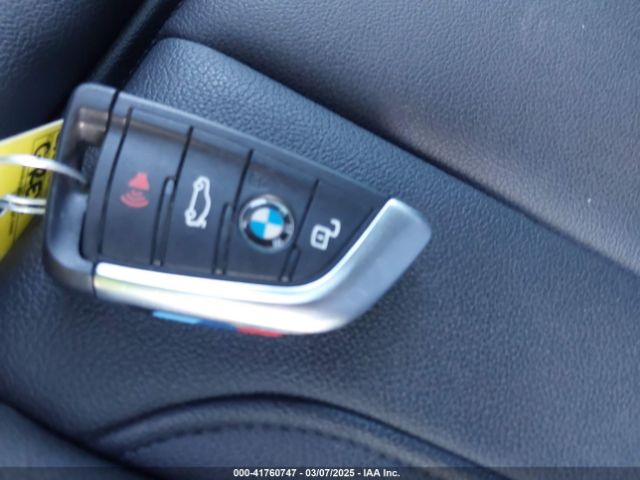 3MW5R1J08M8B94401 BMW 330I