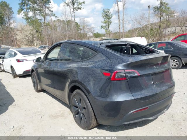7SAYGDED3SA352138 Tesla Model Y Long Range Dual Motor All-wheel Drive