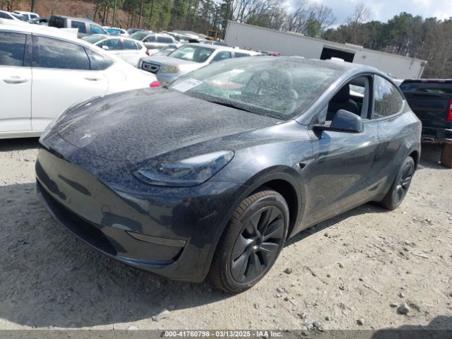 7SAYGDED3SA352138 Tesla Model Y Long Range Dual Motor All-wheel Drive