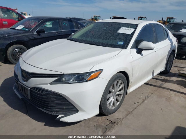 4T1B11HK1JU109185 Toyota CAMRY LE