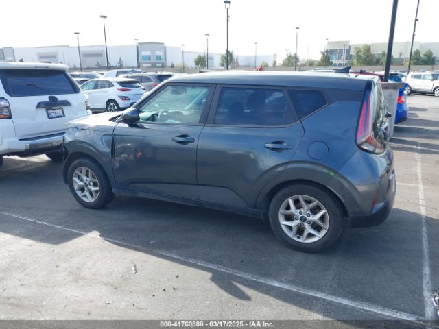 KNDJ23AU1P7199613 KIA SOUL S