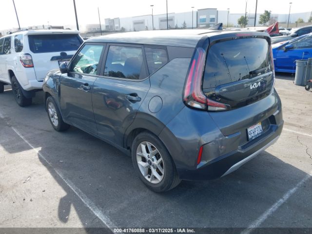 KNDJ23AU1P7199613 KIA SOUL S