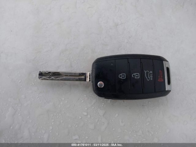 KNDPBCAC1F7776026 KIA Sportage Lx