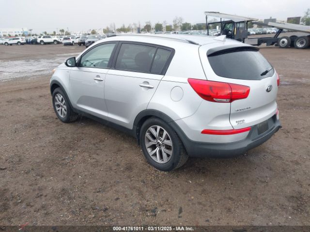 KNDPBCAC1F7776026 KIA Sportage Lx