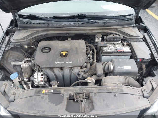 5NPD84LF6JH229868 Hyundai ELANTRA SEL