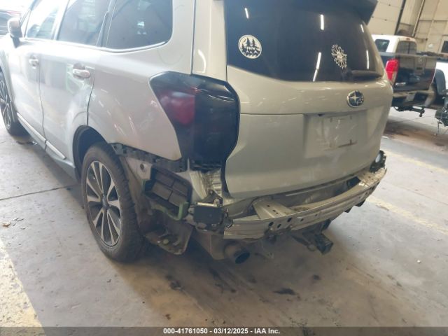 JF2SJGWC3JH421585 Subaru Forester 2.0xt Touring