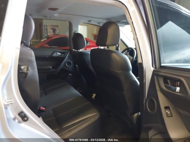 JF2SJGWC3JH421585 Subaru Forester 2.0xt Touring