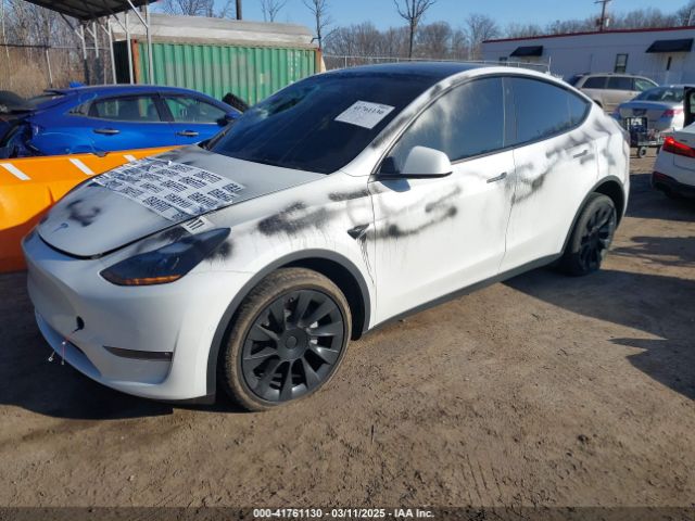 7SAYGDEE4NF532678 Tesla Model Y Long Range Dual Motor All-wheel Drive