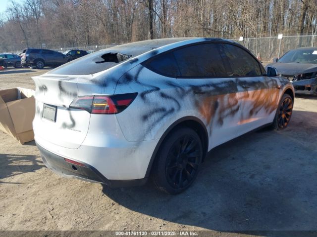 7SAYGDEE4NF532678 Tesla Model Y Long Range Dual Motor All-wheel Drive