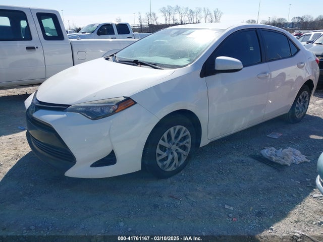 Toyota COROLLA LE 2017 2T1BURHE2HC817697 Image 2