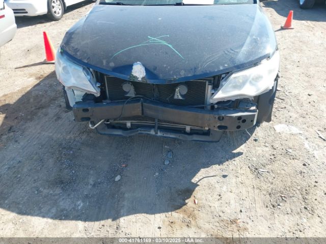 4T1BF1FK9EU386712 Toyota CAMRY SE