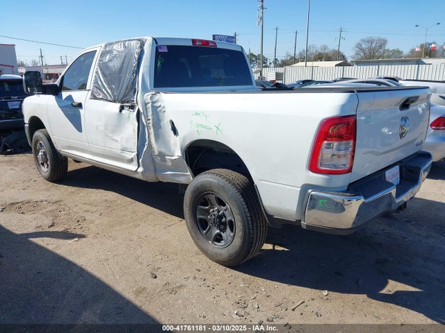 3C6UR5CJ7RG264311 RAM 2500 Tradesman  4x4 6'4 Box