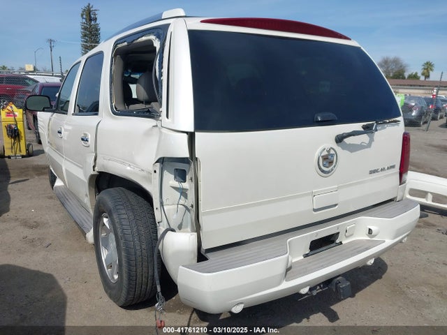 2005 CADILLAC ESCALADE 1GYEC63N25R200026 Photo 2