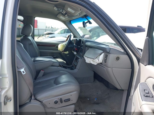 2005 CADILLAC ESCALADE 1GYEC63N25R200026 Photo 4