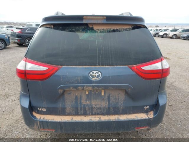 5TDKK3DC0FS557747 Toyota Sienna Le 8 Passenger