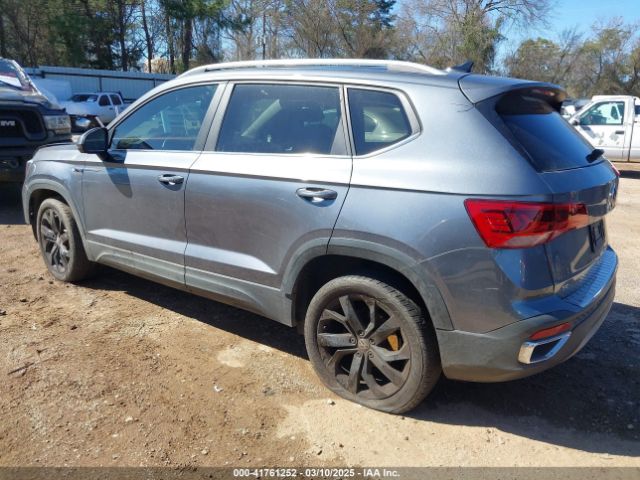 2022 VOLKSWAGEN TAOS 3VVTX7B23NM073739 Photo 2