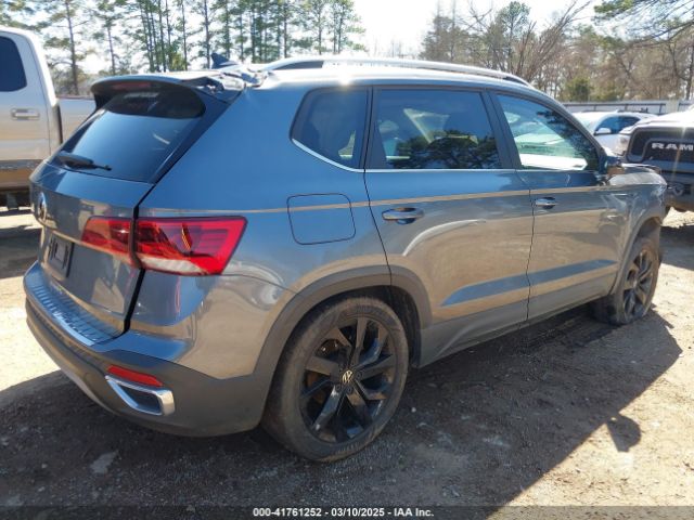 2022 VOLKSWAGEN TAOS 3VVTX7B23NM073739 Photo 3