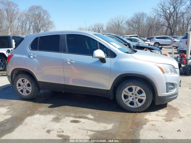 KL7CJKSB8FB074118 Chevrolet Trax 1ls