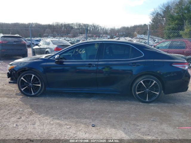 4T1B61HK0JU656675 Toyota CAMRY XSE