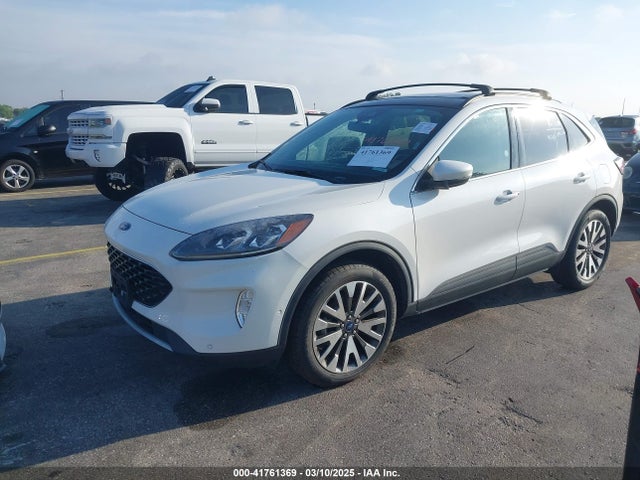 Ford Escape Titanium 2020 1FMCU9J95LUA38352 Image 2