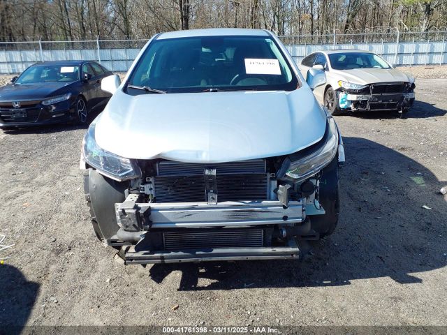 KL7CJKSB8LB037128 Chevrolet Trax Fwd Ls