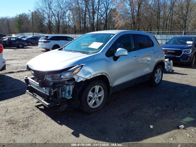 KL7CJKSB8LB037128 Chevrolet Trax Fwd Ls