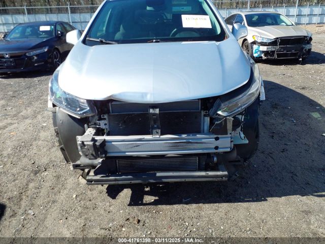 KL7CJKSB8LB037128 Chevrolet Trax Fwd Ls