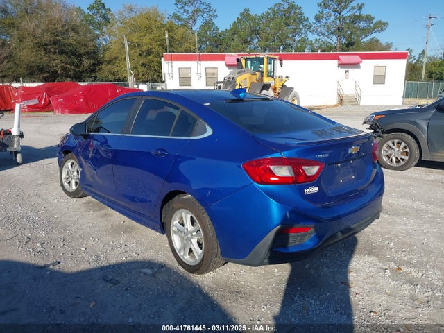 Chevrolet Cruze Lt Auto 2018 1G1BE5SM5J7189253 Image 3