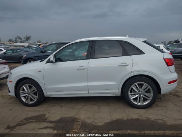 WA1BCCFSXJR028356 Audi Q3 2.0t Premium/2.0t Sport Premium
