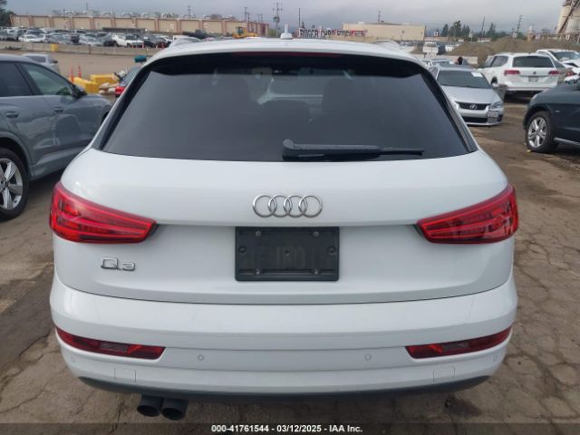 WA1BCCFSXJR028356 Audi Q3 2.0t Premium/2.0t Sport Premium
