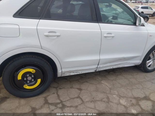 WA1BCCFSXJR028356 Audi Q3 2.0t Premium/2.0t Sport Premium