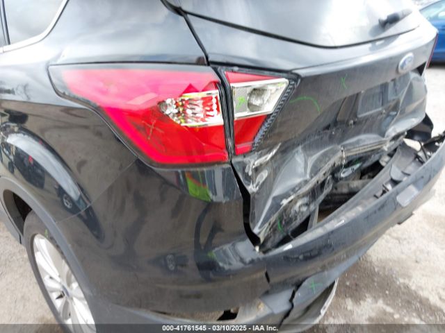 1FMCU9HD3KUB89375 Ford ESCAPE SEL