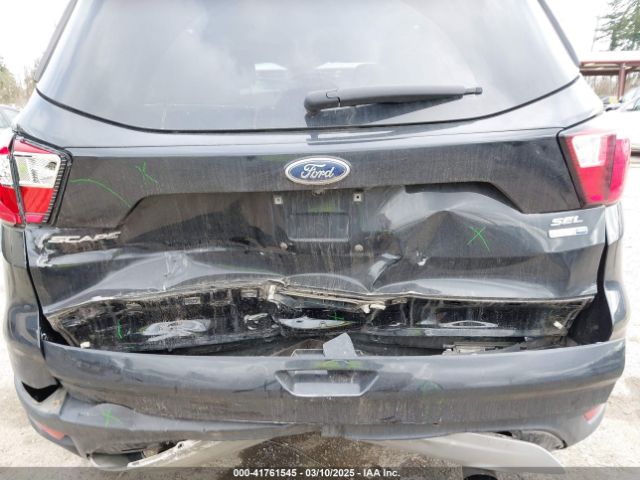 1FMCU9HD3KUB89375 Ford ESCAPE SEL