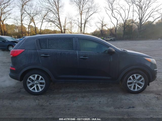 KNDPB3AC1G7807583 KIA Sportage Lx