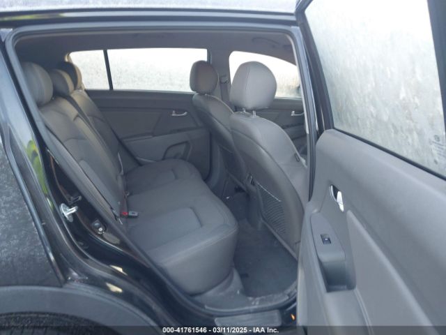 KNDPB3AC1G7807583 KIA Sportage Lx