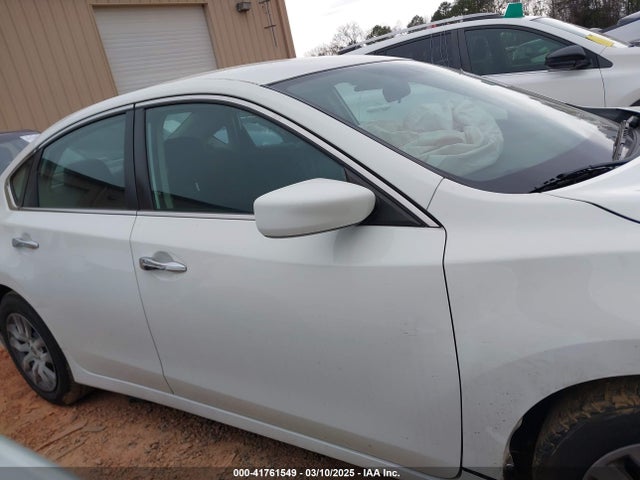 1N4AL3AP3JC161182 Nissan Altima 2.5 S