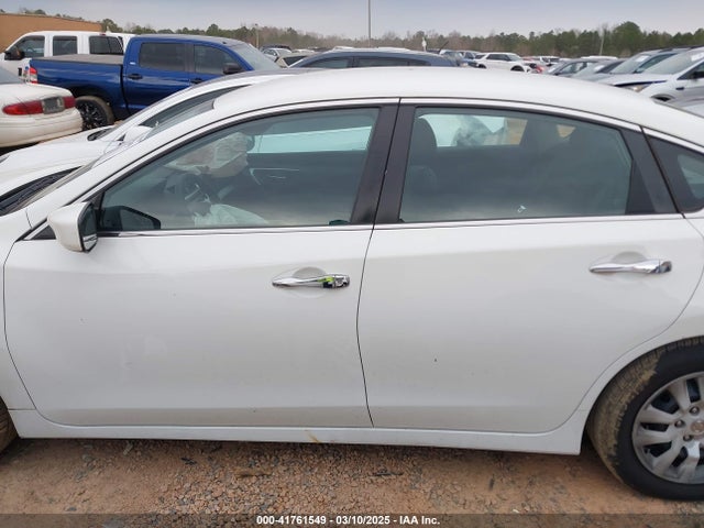 1N4AL3AP3JC161182 Nissan Altima 2.5 S