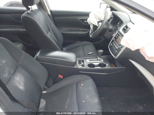 1N4AL3AP3JC161182 Nissan Altima 2.5 S