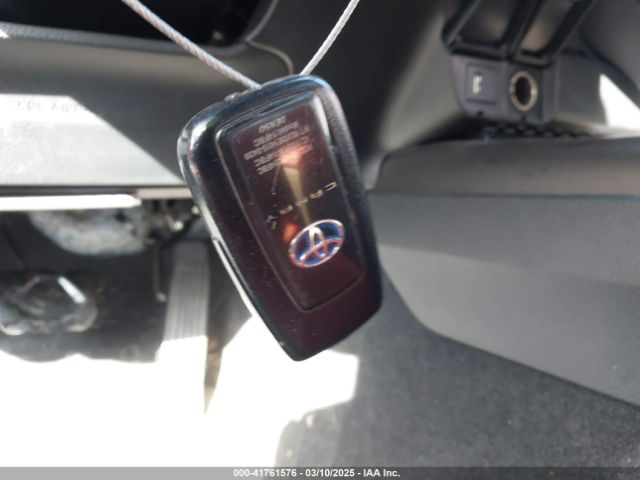 4T1K31AK1NU596219 Toyota Camry Xse Hybrid