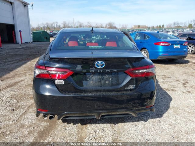 4T1K31AK1NU596219 Toyota Camry Xse Hybrid