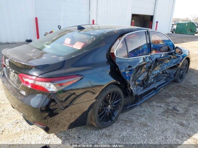 4T1K31AK1NU596219 Toyota Camry Xse Hybrid