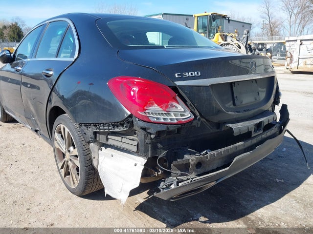 55SWF4KB7HU184461 Mercedes-Benz C 300 4matic/luxury 4matic/sport 4matic