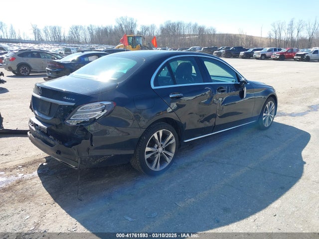 55SWF4KB7HU184461 Mercedes-Benz C 300 4matic/luxury 4matic/sport 4matic