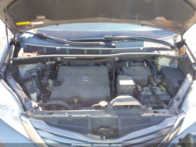 5TDJK3DC5GS133753 Toyota Sienna Le 7 Passenger