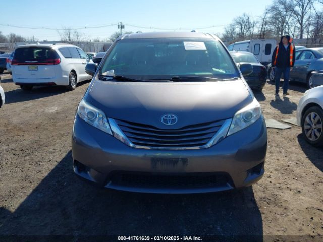 5TDJK3DC5GS133753 Toyota Sienna Le 7 Passenger
