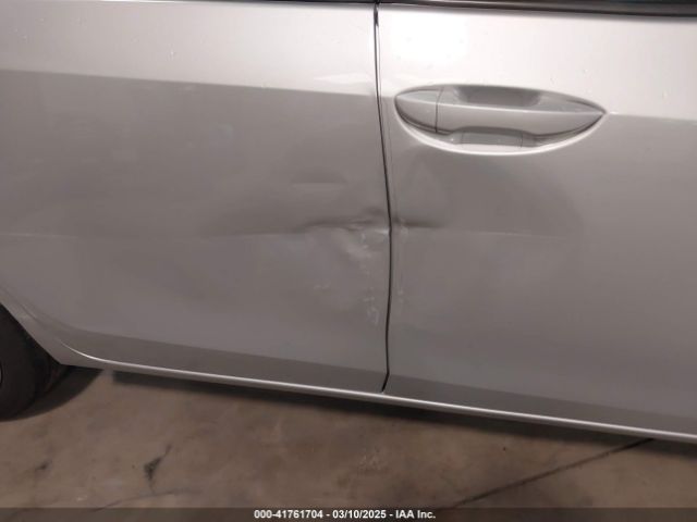 2T1BURHE3HC854791 Toyota COROLLA SE