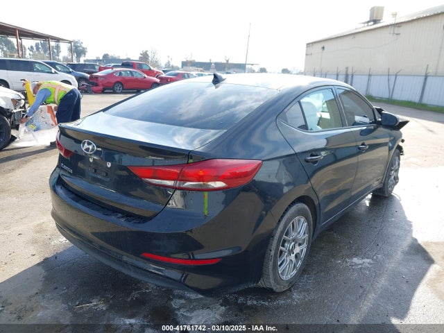 5NPD84LF5HH012466 Hyundai Elantra