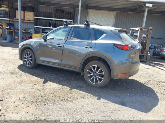 2018 MAZDA CX-5 JM3KFACM8J0338749 Photo 2