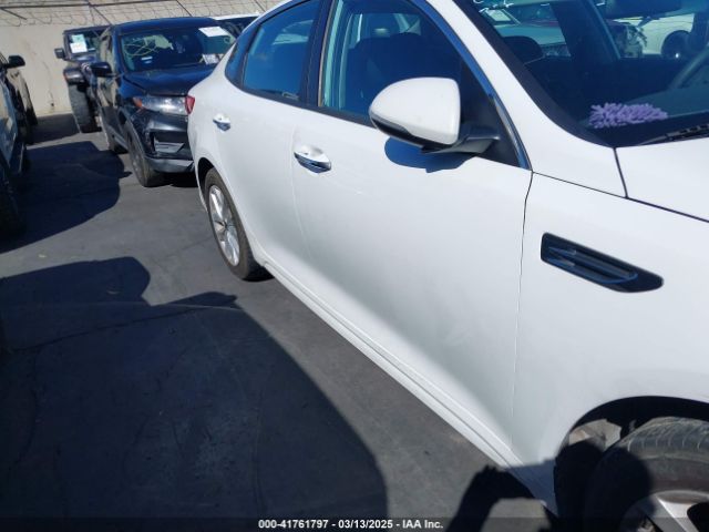 5XXGT4L32HG121643 KIA Optima Lx
