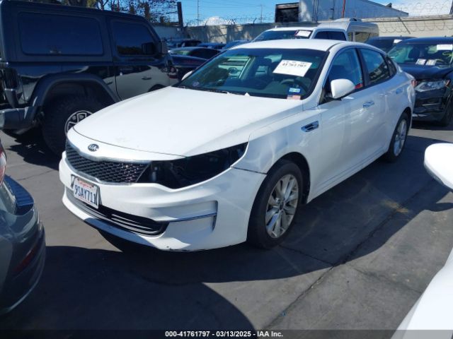 5XXGT4L32HG121643 KIA Optima Lx
